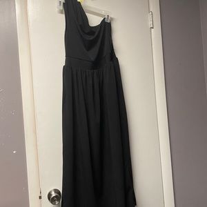 One shoulder black long gown